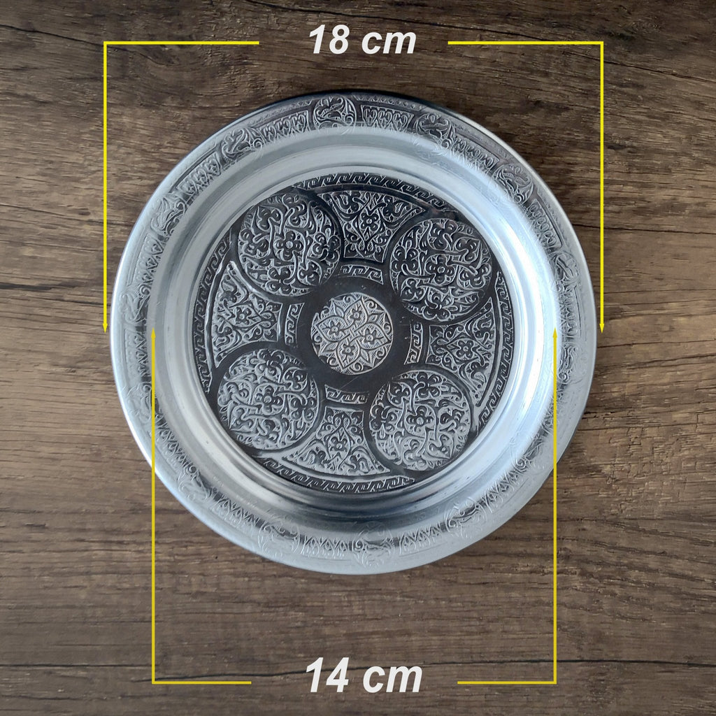 18 cm - Otantik Desenli Krom Çelik Meze ve Servis Tabağı - Binbir Trend