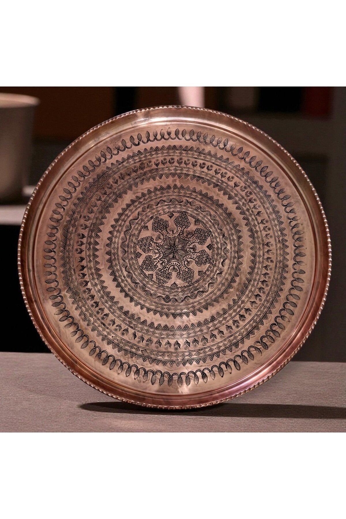 62 cm El İşlemeli Otantik Desenli Kalın Urfa Bakır Tepsi - BAKIR - TPS454 - Binbir Trend
